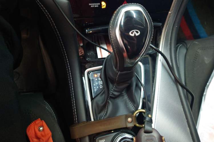 Used Infiniti Q50L 2021 2.0T Enjoyment Edition Gear Lever
