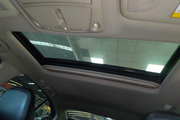 Used Infiniti Q50L 2021 2.0T Comfort Edition Headliner