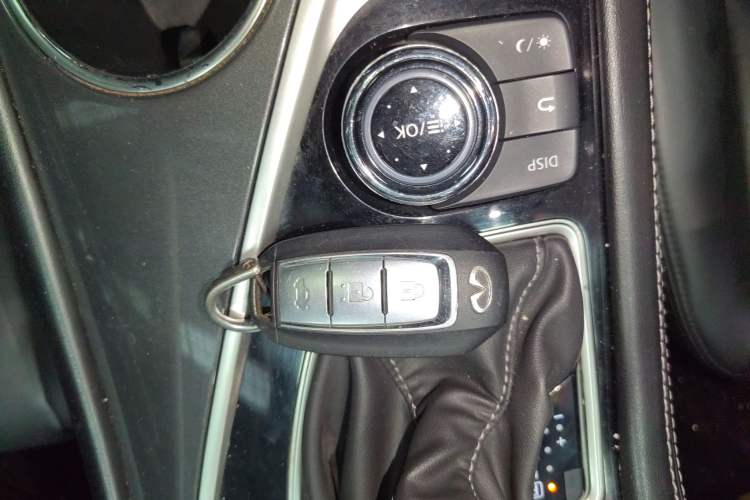 Used Infiniti Q50L 2021 2.0T Comfort Edition Interior 1