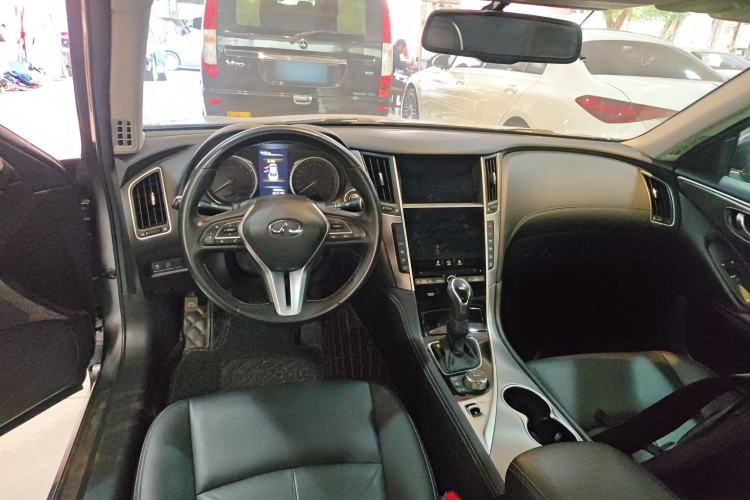 Used Infiniti Q50L 2021 2.0T Enjoyment Edition Interior 2