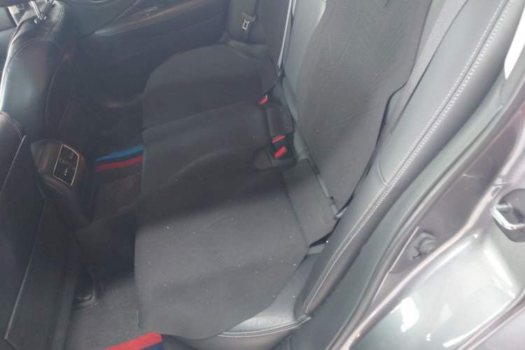 Used Infiniti Q50L 2021 2.0T Enjoyment Edition Left Rear Seat