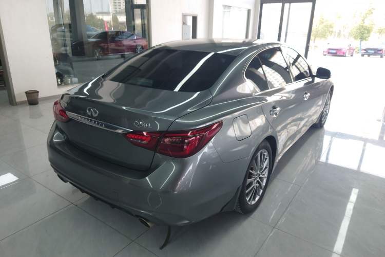 Used Infiniti Q50L 2021 2.0T Enjoyment Edition Rear Right 45 Deg