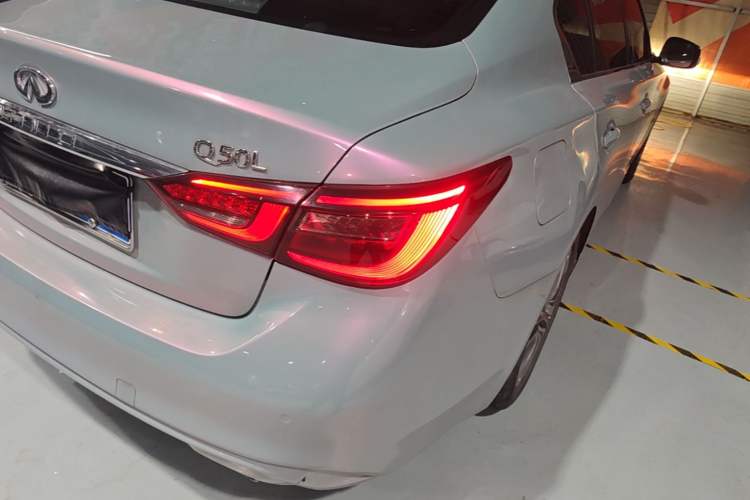 Used Infiniti Q50L 2021 2.0T Enjoyment Edition Right Rear Taillight