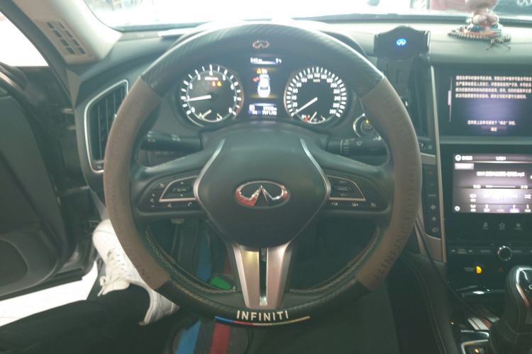 Used Infiniti Q50L 2021 2.0T Enjoyment Edition Steering Wheel