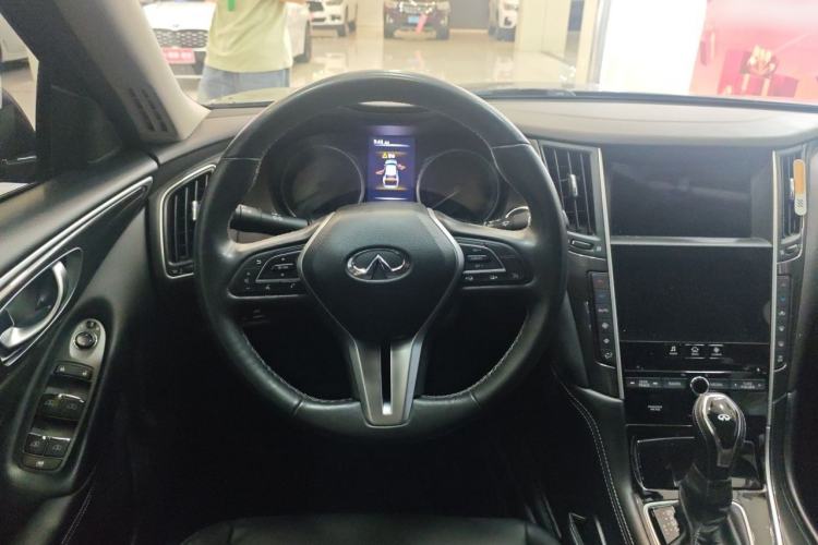 Used Infiniti Q50L 2021 2.0T Comfort Edition Steering Wheel