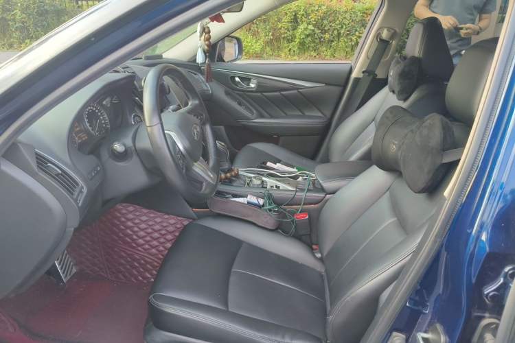 Used Infiniti Q50L 2021 2.0T Comfort Edition Left Front Seat