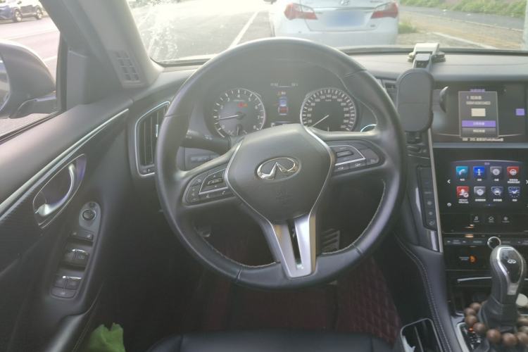 Used Infiniti Q50L 2021 2.0T Comfort Edition Steering Wheel