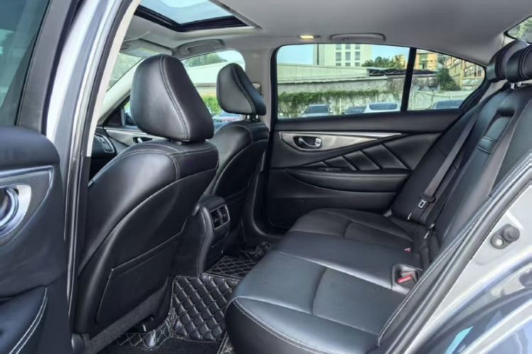Used Infiniti Q50L 2021 2.0T Enjoyment Edition Interior 4