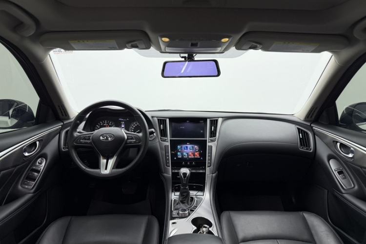 Used Infiniti Q50L 2021 2.0T Enjoyment Edition Audio And AC Panel