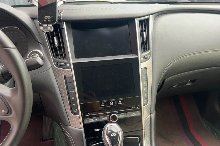 Used Infiniti Q50L 2021 2.0T Enjoyment Edition Audio And AC Panel