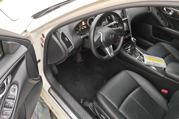 Used Infiniti Q50L 2021 2.0T Comfort Edition Driver Seat