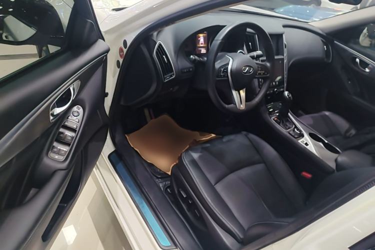 Used Infiniti Q50L 2021 2.0T Enjoyment Edition Driver Seat