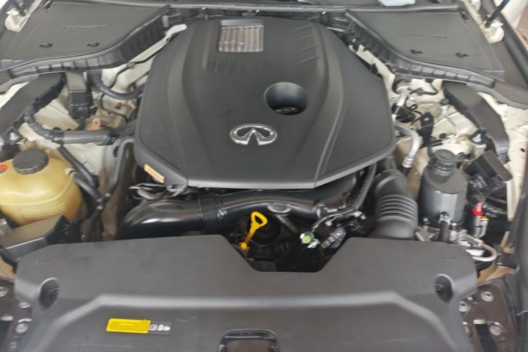 Used Infiniti Q50L 2021 2.0T Enjoyment Sport Edition Engine Bay