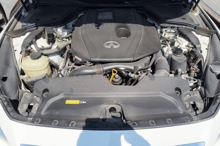 Used Infiniti Q50L 2021 2.0T Comfort Edition Engine Bay