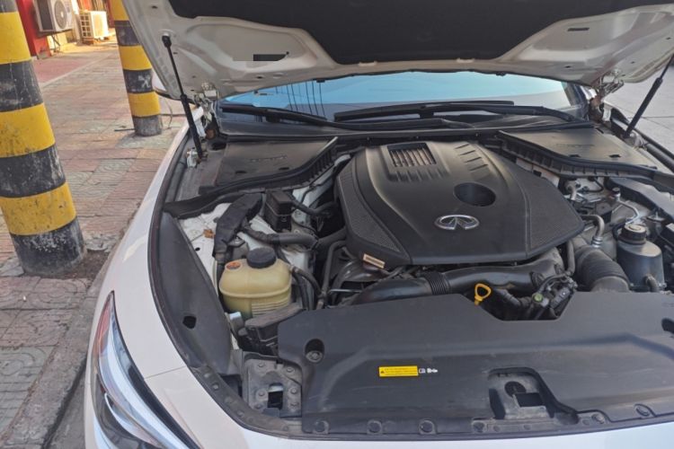 Used Infiniti Q50L 2021 2.0T Enjoyment Edition Engine Bay Right