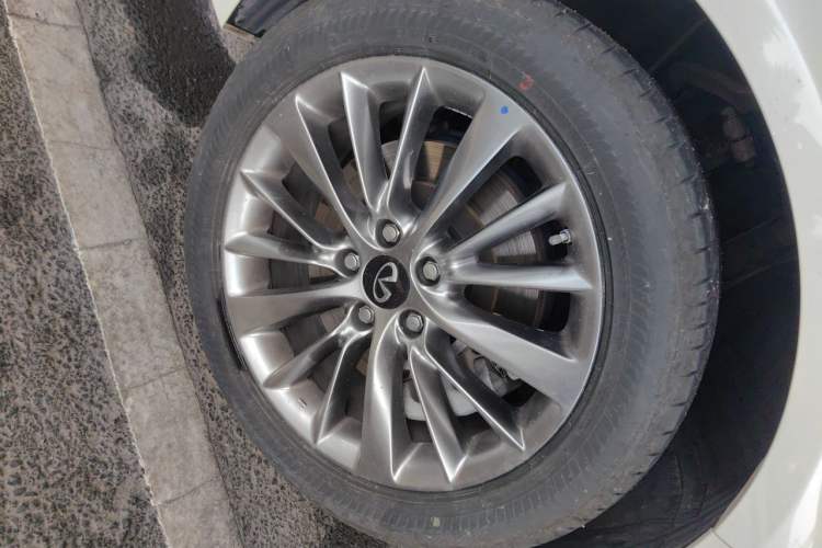Used Infiniti Q50L 2021 2.0T Enjoyment Edition Exterior 1