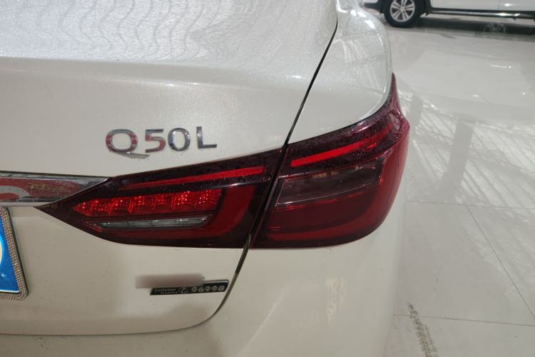 Used Infiniti Q50L 2021 2.0T Comfort Edition Exterior 3