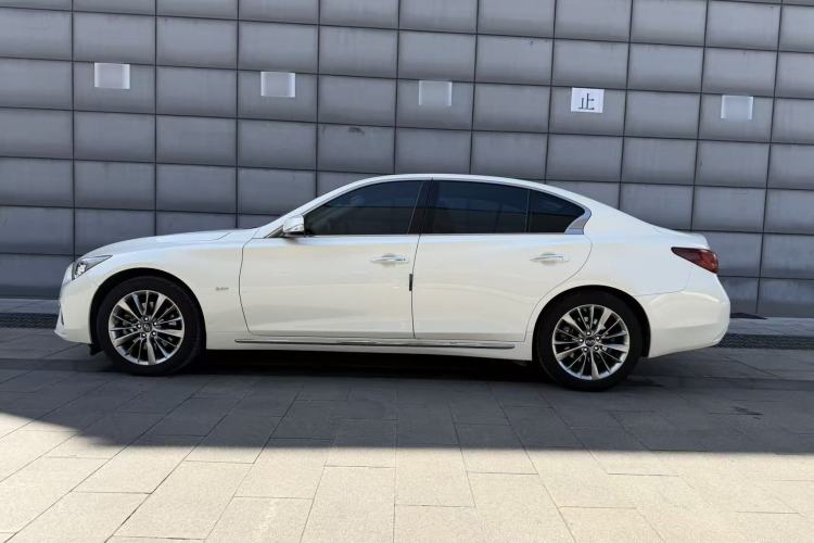 Used Infiniti Q50L 2021 2.0T Enjoyment Edition Exterior 4