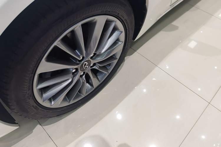 Used Infiniti Q50L 2021 2.0T Enjoyment Edition Exterior 4