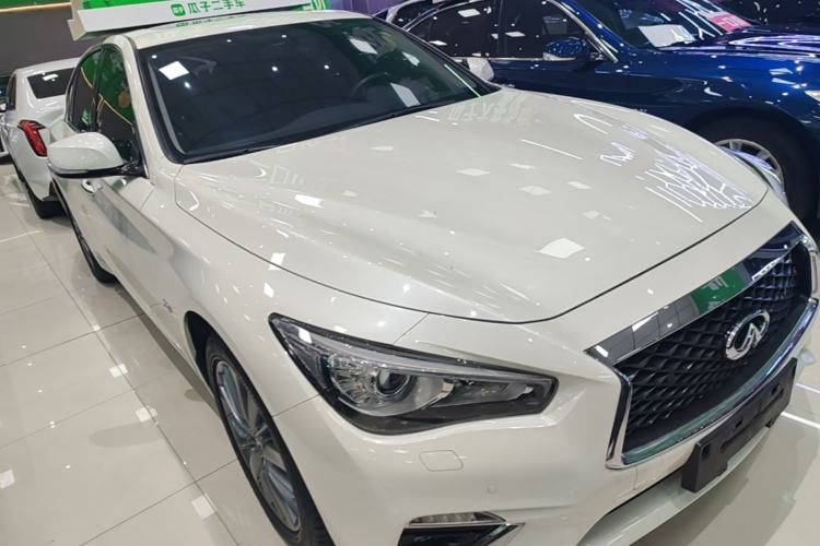 Used Infiniti Q50L 2021 2.0T Enjoyment Edition Front Right 45 Deg