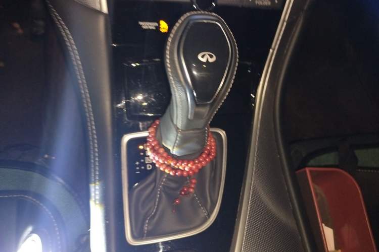 Used Infiniti Q50L 2021 2.0T Enjoyment Edition Gear Lever