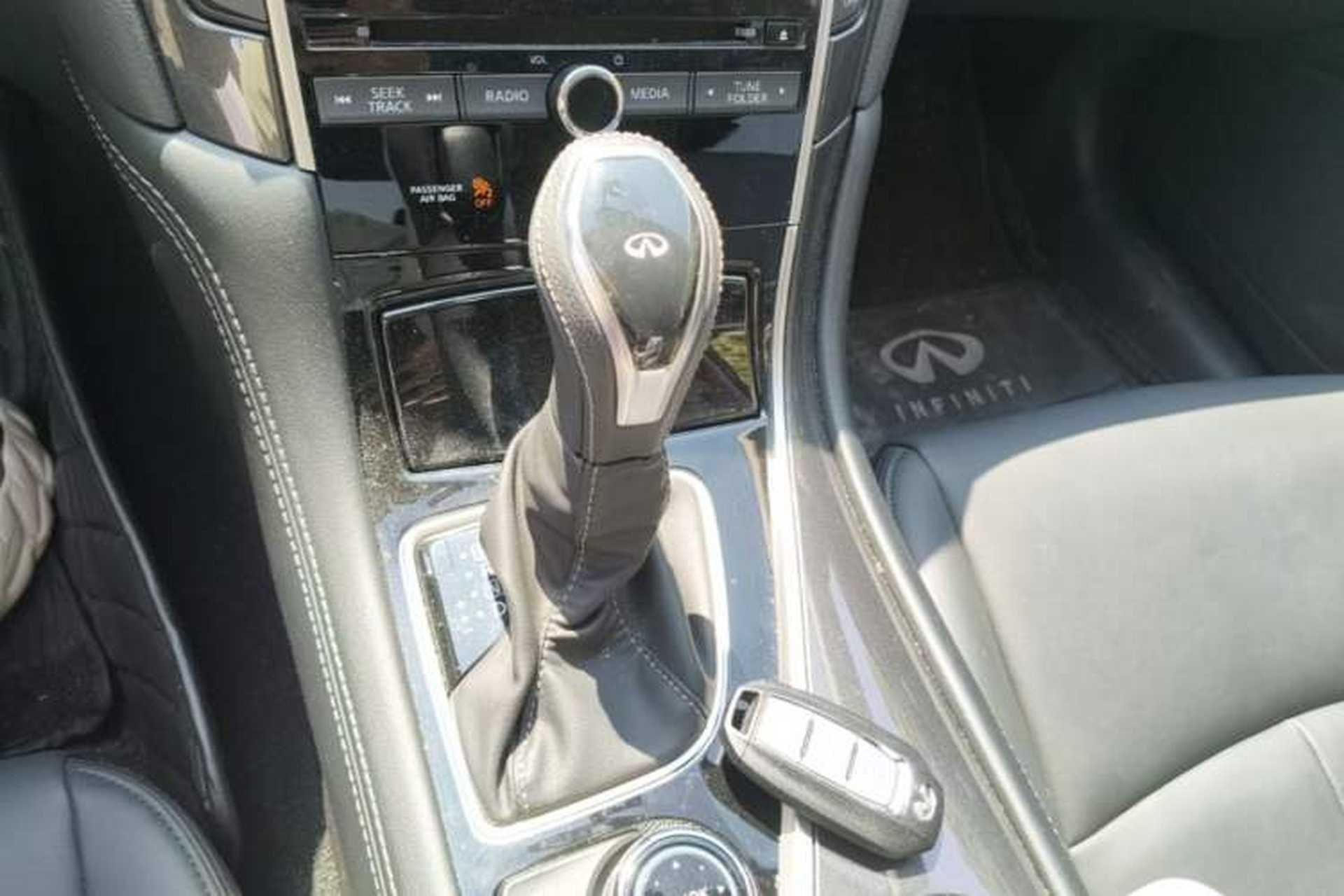 Used Infiniti Q50L 2021 2.0T Comfort Edition Gear Lever