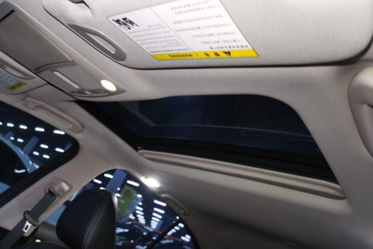 Used Infiniti Q50L 2021 2.0T Enjoyment Edition Headliner