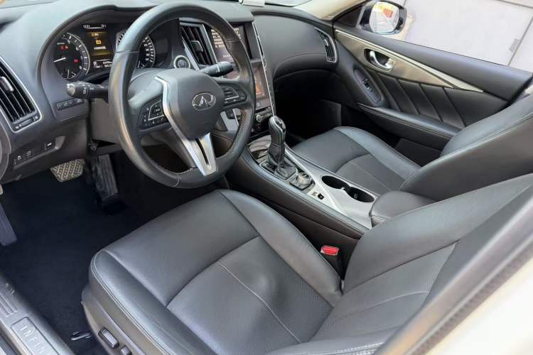 Used Infiniti Q50L 2021 2.0T Enjoyment Edition Interior 2