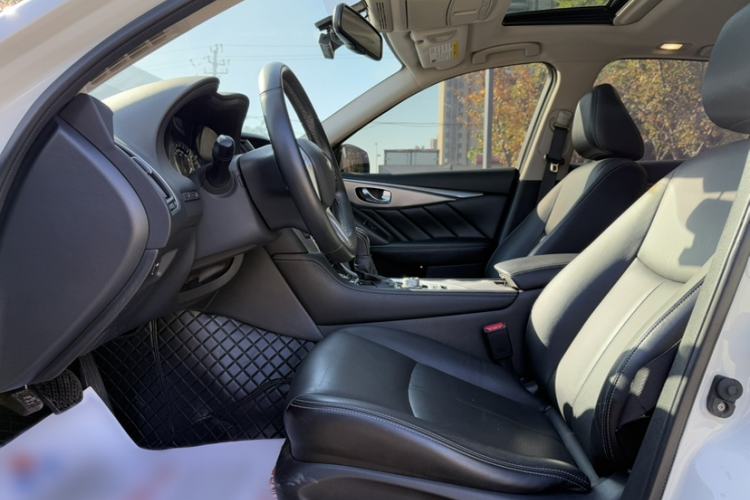 Used Infiniti Q50L 2021 2.0T Enjoyment Edition Interior 2