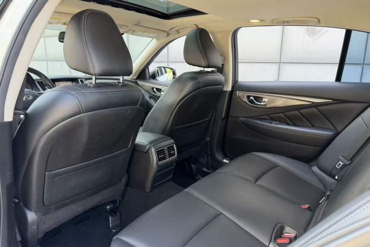 Used Infiniti Q50L 2021 2.0T Enjoyment Edition Interior 4