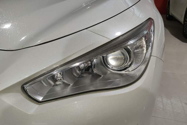 Used Infiniti Q50L 2021 2.0T Comfort Edition Left Front Headlight
