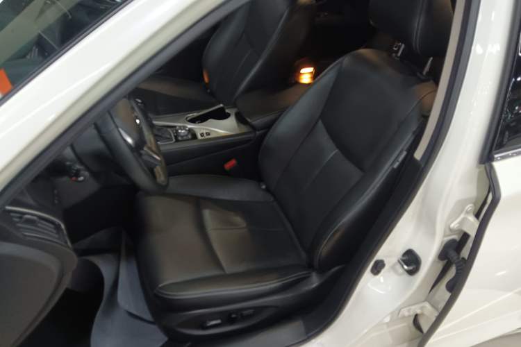 Used Infiniti Q50L 2021 2.0T Enjoyment Edition Left Front Seat
