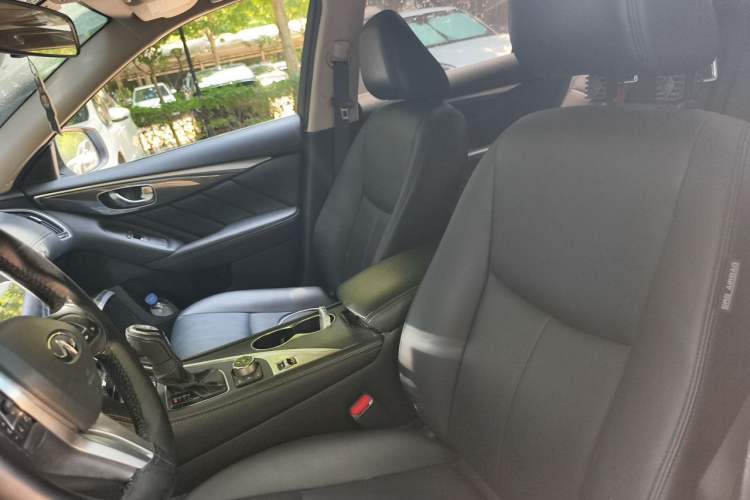 Used Infiniti Q50L 2021 2.0T Comfort Edition Left Front Seat