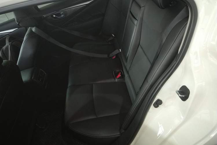 Used Infiniti Q50L 2021 2.0T Enjoyment Edition Left Rear Seat