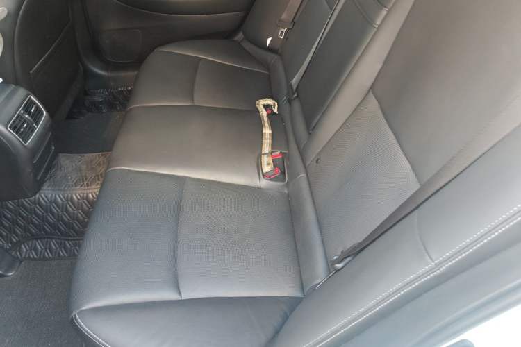 Used Infiniti Q50L 2021 2.0T Enjoyment Edition Left Rear Seat