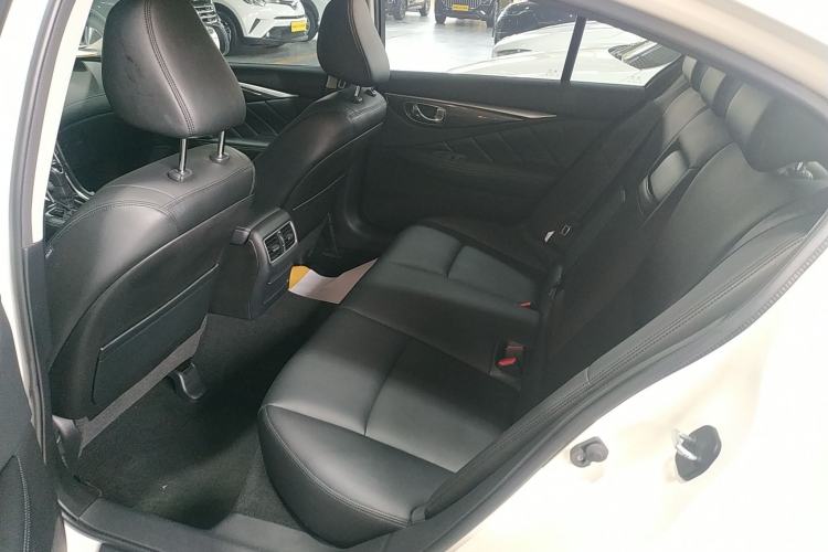 Used Infiniti Q50L 2021 2.0T Comfort Edition Left Rear Seat