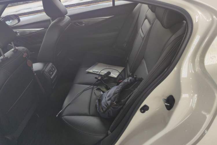 Used Infiniti Q50L 2021 2.0T Enjoyment Edition Left Rear Seat