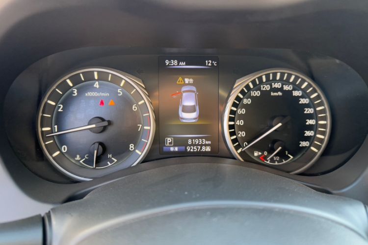 Used Infiniti Q50L 2021 2.0T Enjoyment Edition Odometer Close Up
