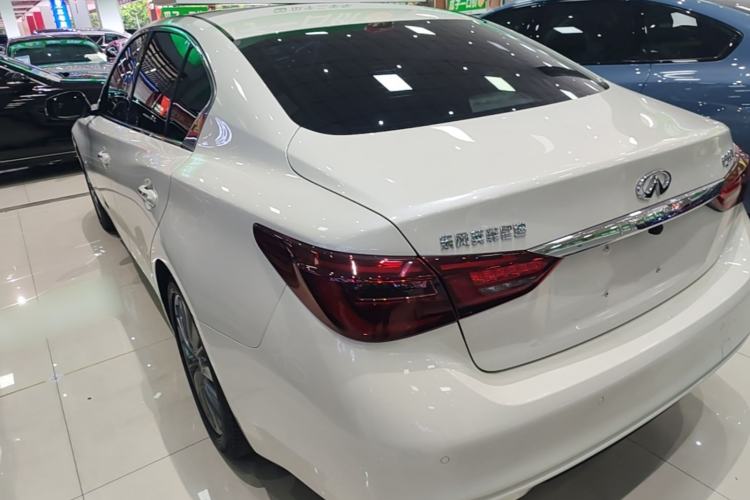 Used Infiniti Q50L 2021 2.0T Enjoyment Edition Rear Left 45 Deg