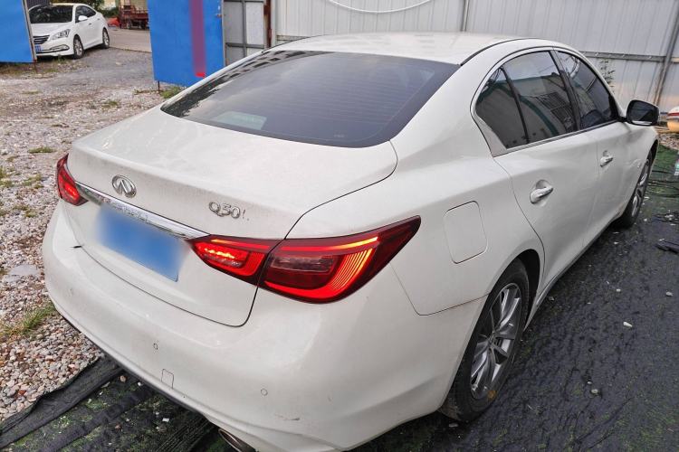 Used Infiniti Q50L 2021 2.0T Comfort Edition Rear Right 45 Deg