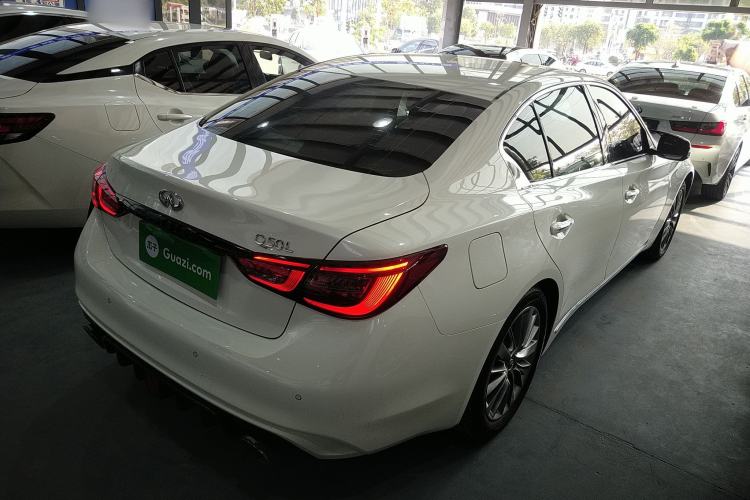 Used Infiniti Q50L 2021 2.0T Enjoyment Edition Rear Right 45 Deg
