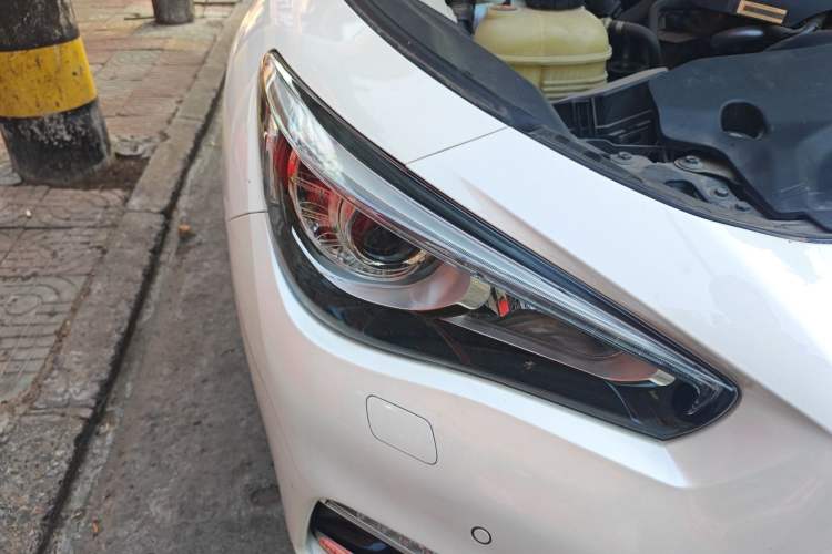 Used Infiniti Q50L 2021 2.0T Enjoyment Edition Right Front Headlight