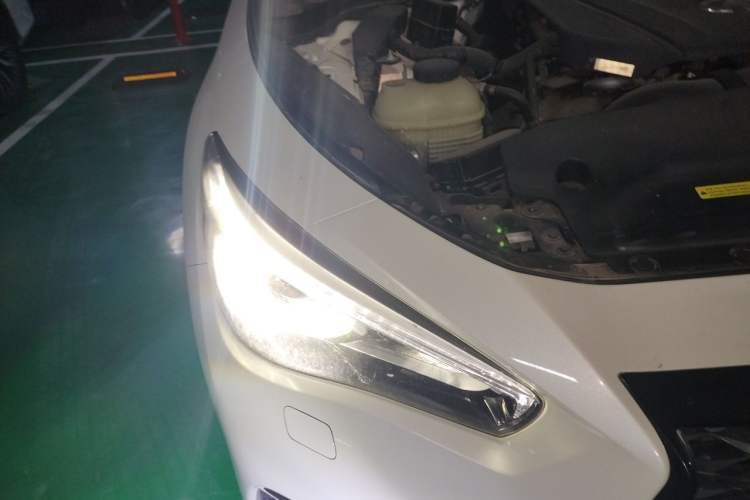 Used Infiniti Q50L 2021 2.0T Enjoyment Edition Right Front Headlight
