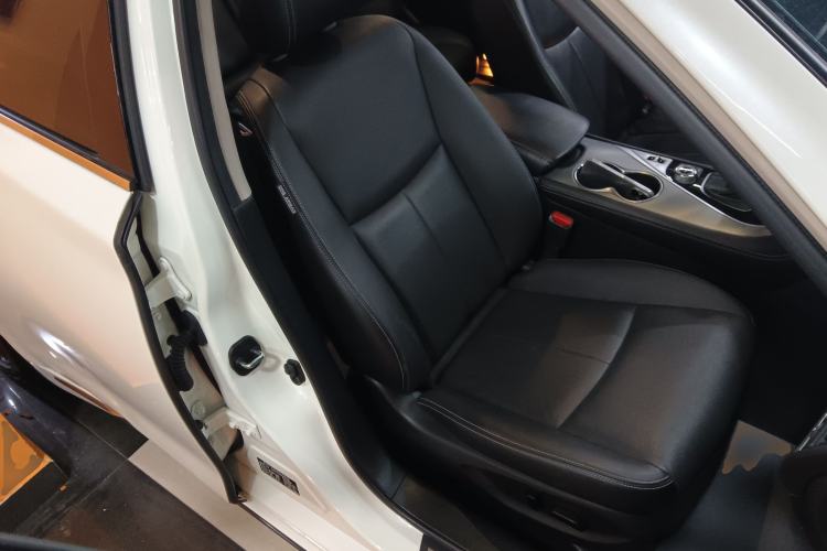 Used Infiniti Q50L 2021 2.0T Enjoyment Edition Right Front Seat