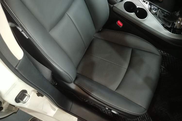 Used Infiniti Q50L 2021 2.0T Enjoyment Edition Right Front Seat