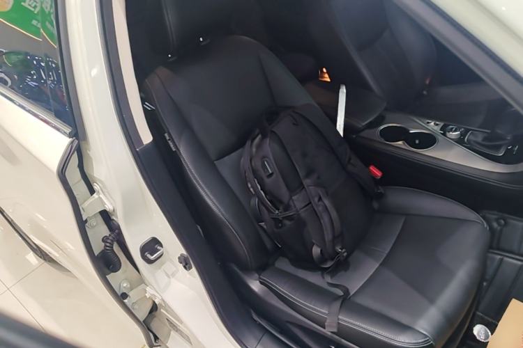 Used Infiniti Q50L 2021 2.0T Enjoyment Edition Right Front Seat