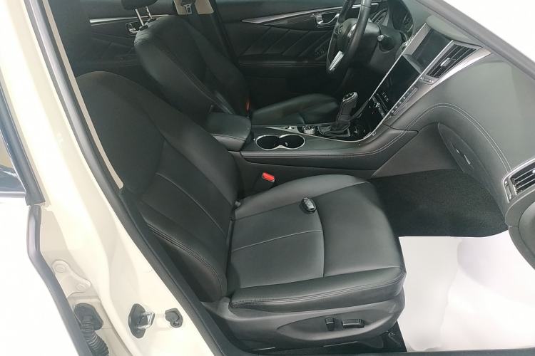 Used Infiniti Q50L 2021 2.0T Comfort Edition Right Front Seat