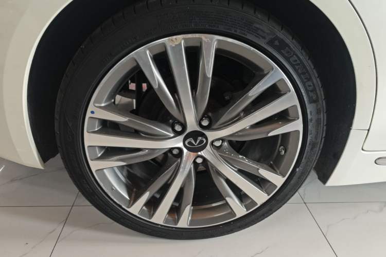 Used Infiniti Q50L 2021 2.0T Enjoyment Sport Edition Right Rear Wheel Hub