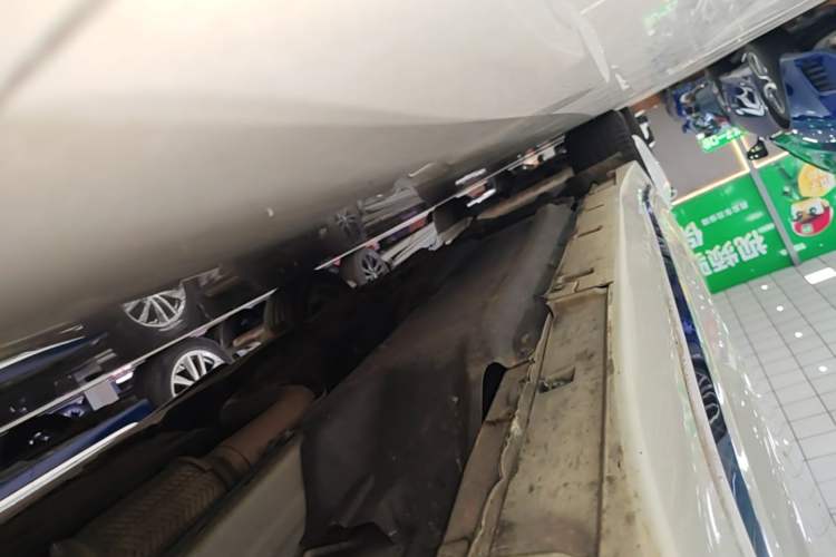 Used Infiniti Q50L 2021 2.0T Enjoyment Edition Right Side Sill