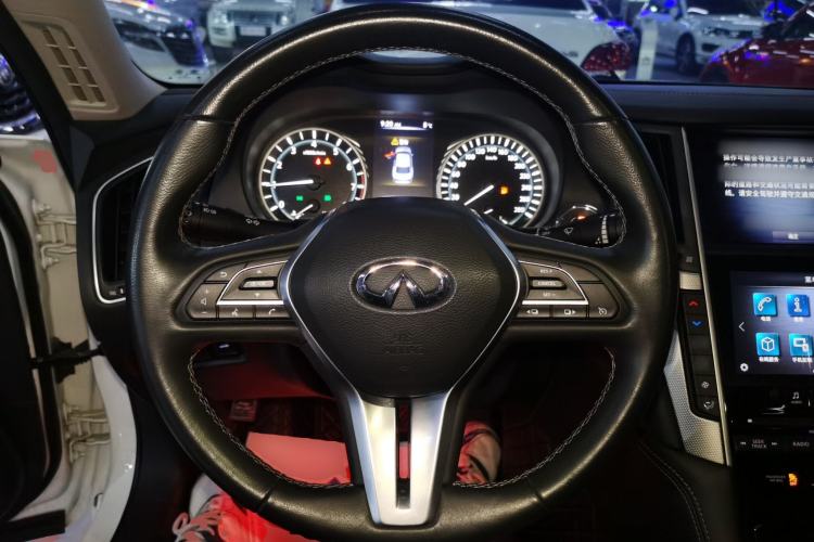 Used Infiniti Q50L 2021 2.0T Enjoyment Edition Steering Wheel